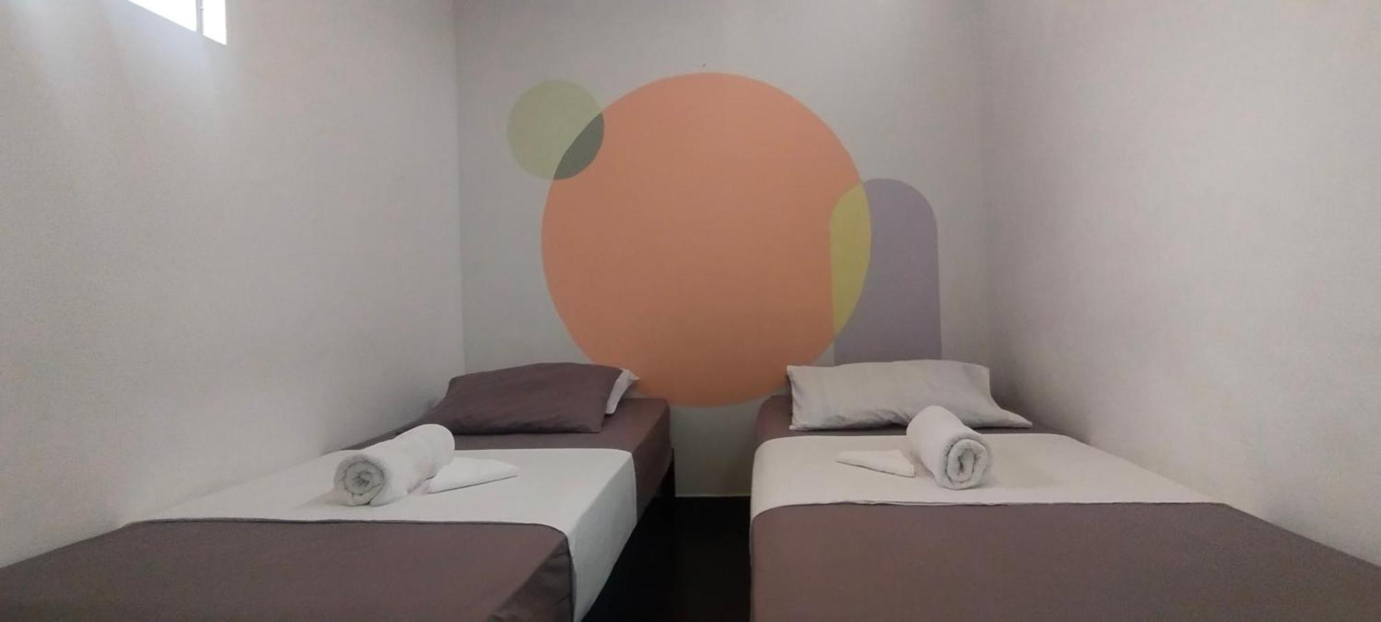 Hostel Metro Floresta Alojamiento Μεντεγίν Εξωτερικό φωτογραφία